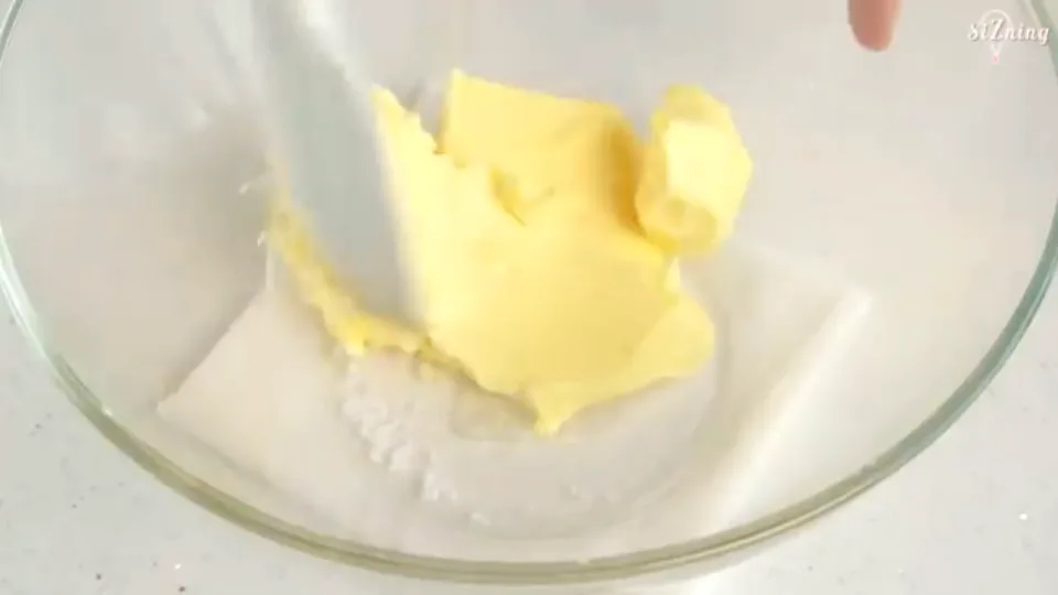 Cream the room-temperature butter with salt using a spatula
